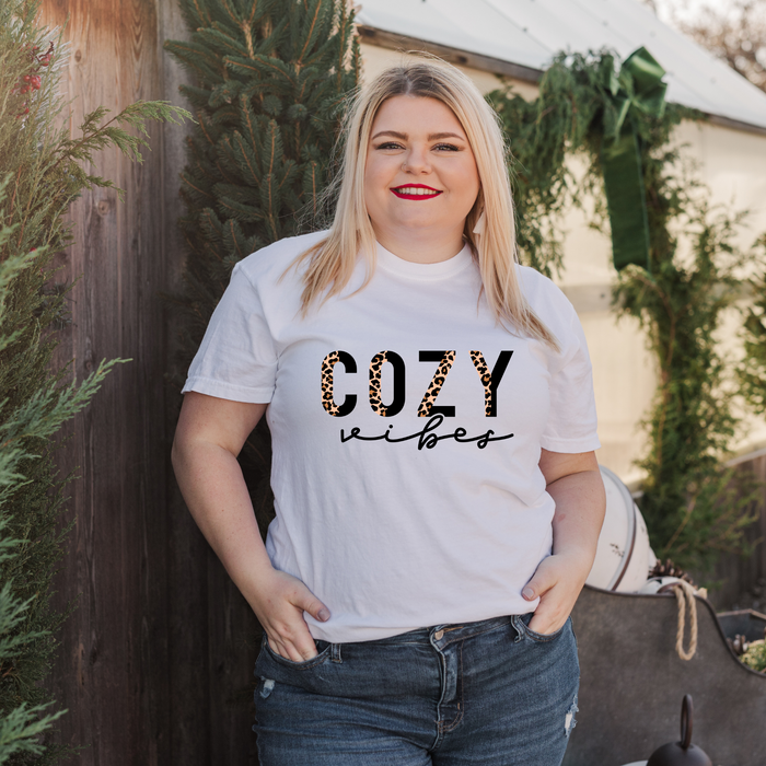 Leopard Elegant Cozy Vibes  T-Shirt