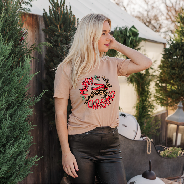 Merry Christmas Leopard Reigndeer  T-Shirt