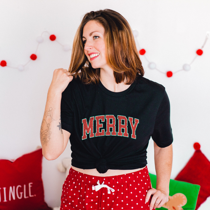 Simple Merry University  T-Shirt