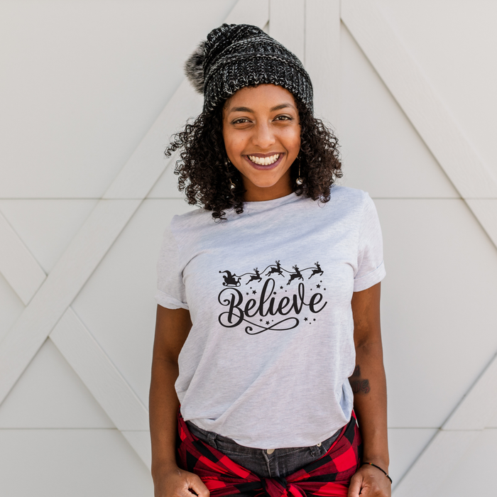 Simplistic Sleigh Believe  T-Shirt